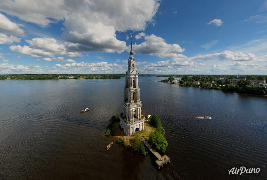 钟楼，伏尔加河