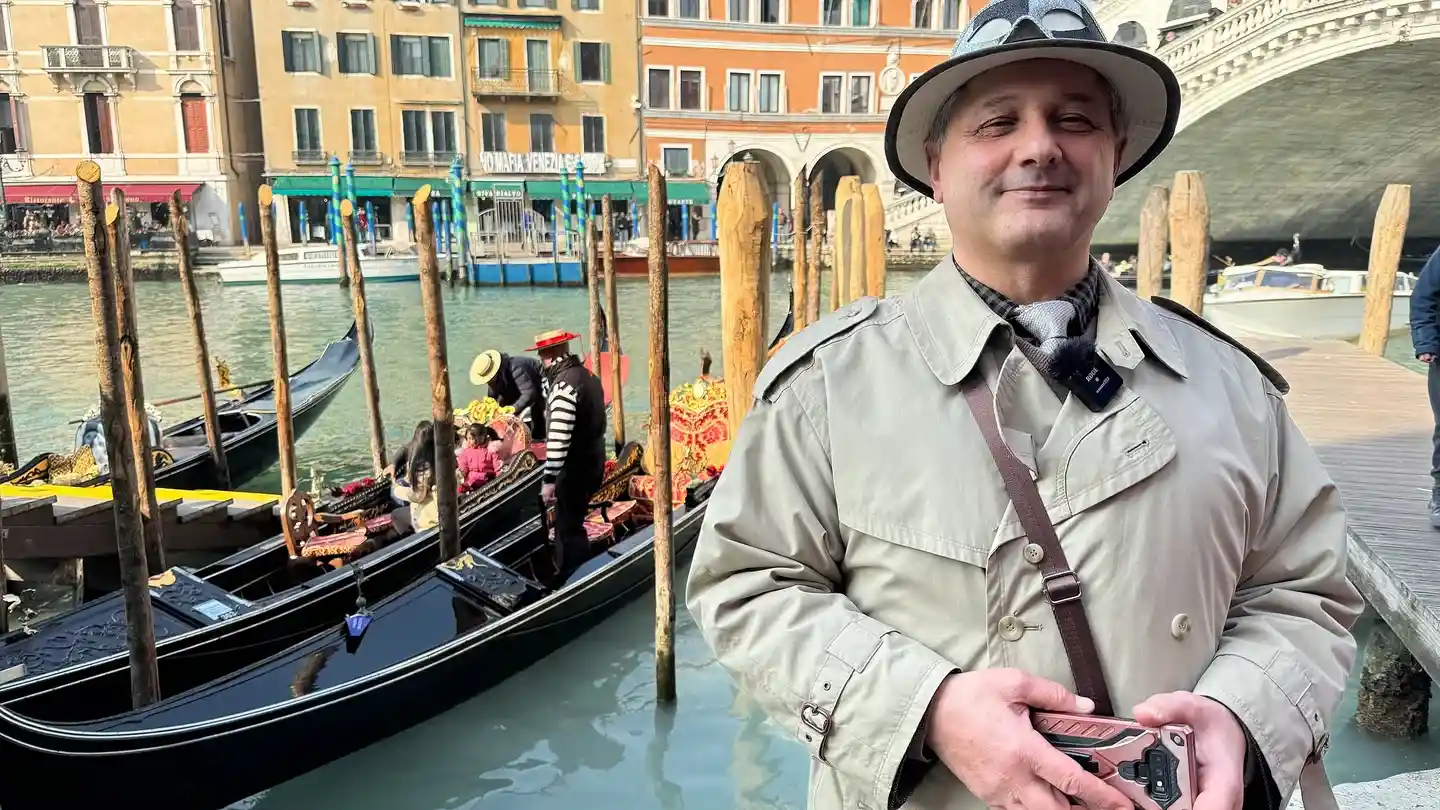 Meta Quest 游戏《VR旅行威尼斯贡多拉里亚托桥》VR Travel Venice Gondola Rialto