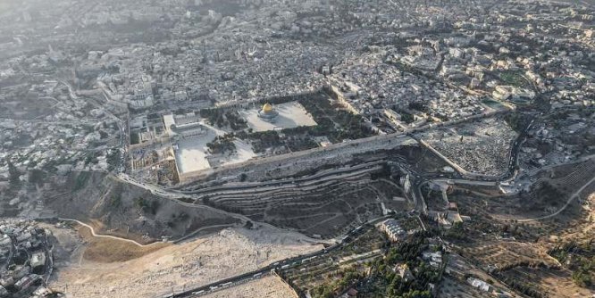 耶路撒冷上空的观光飞行